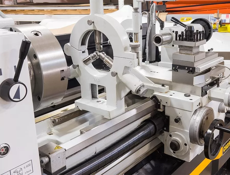 Станок токарно-винторезный STALEX C6251/1000