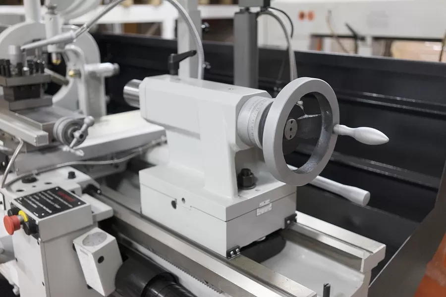 Станок токарно-винторезный STALEX C6246E/2000