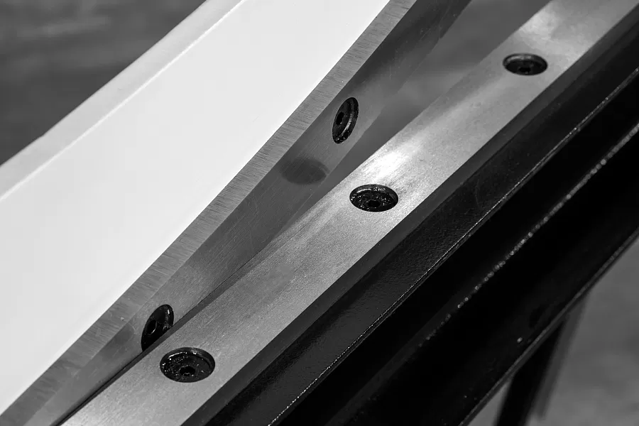 Гильотина ручная сабельного типа Stalex HS-1300