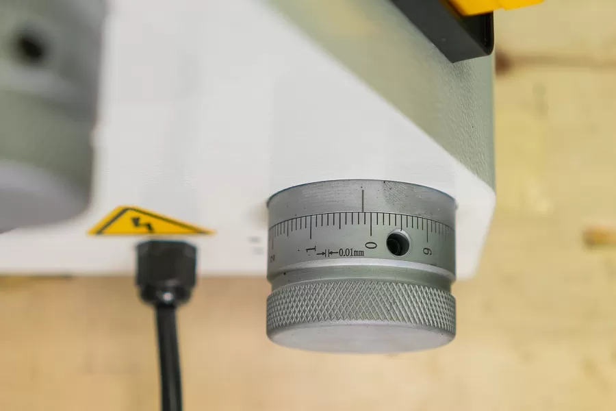 Заточной станок для сверл, фрез и токарных резцов STALEX DG-U3