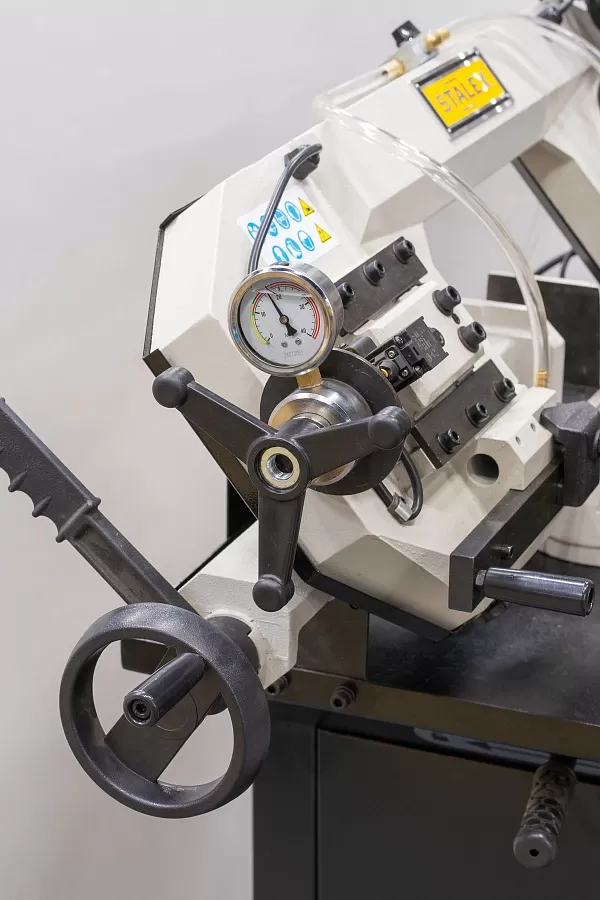 Станок ленточнопильный Stalex BSМ-170GV